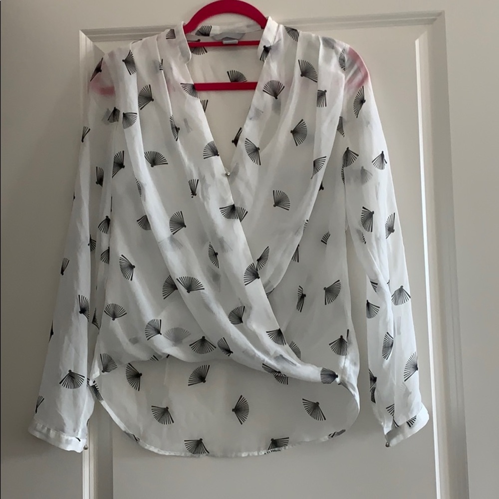 H&M shirt with fan detail